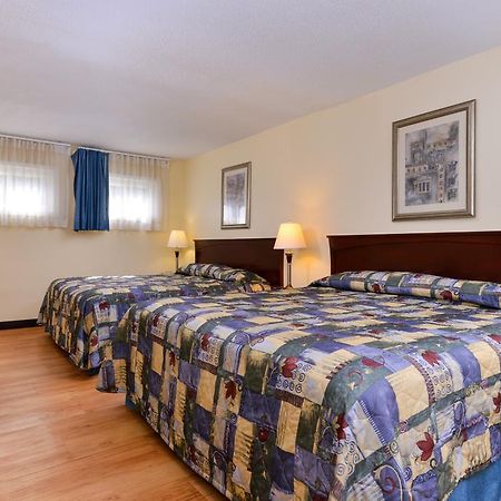 Tower Inn And Suites Of Guilford / Madison Экстерьер фото