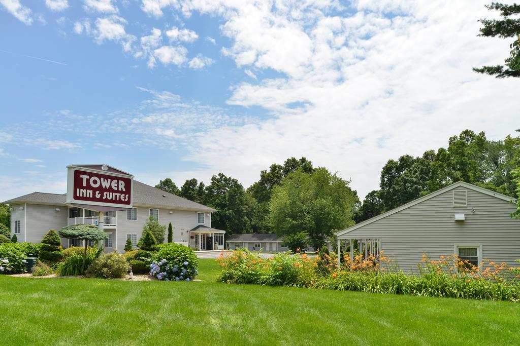 Tower Inn And Suites Of Guilford / Madison Экстерьер фото